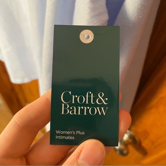 NWT Croft & Borrow Women's Light Blue Intimates Sleeping Night Top - Picture 3 of 5